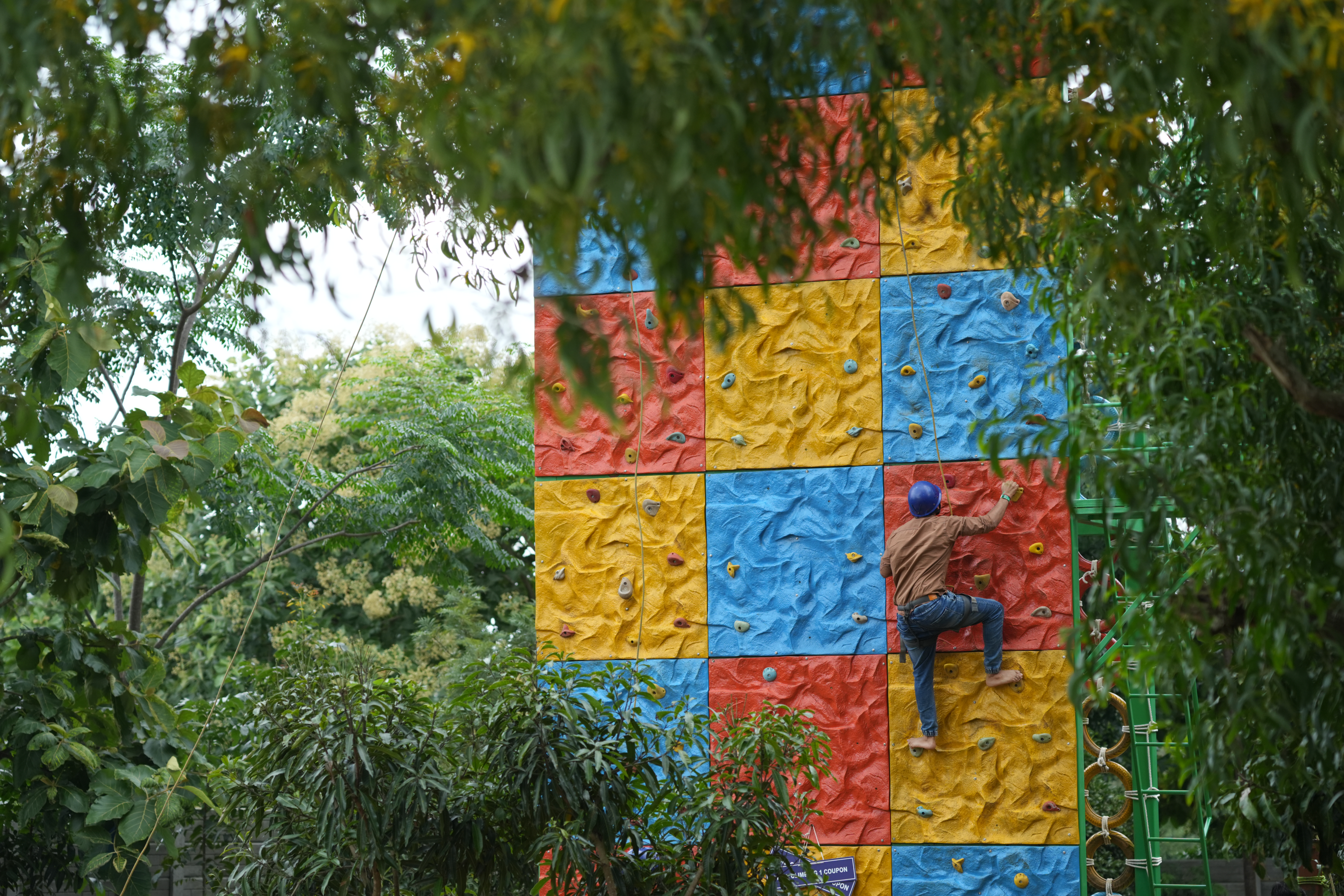 Who Should Choose Adventure Resorts